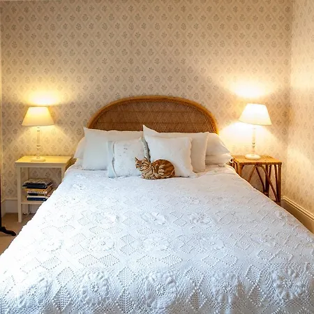 Veeve - Fox House *