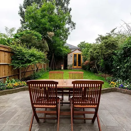 Veeve - Gladstone Delight Holiday home *