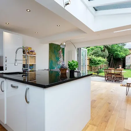 Holiday home Veeve - Gladstone Delight Wimbledon