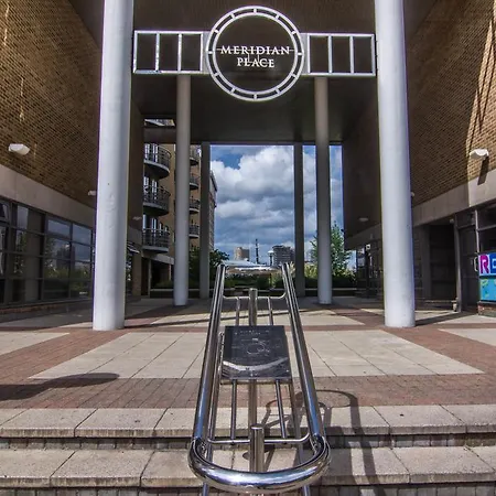 Wharf - Meridian Place