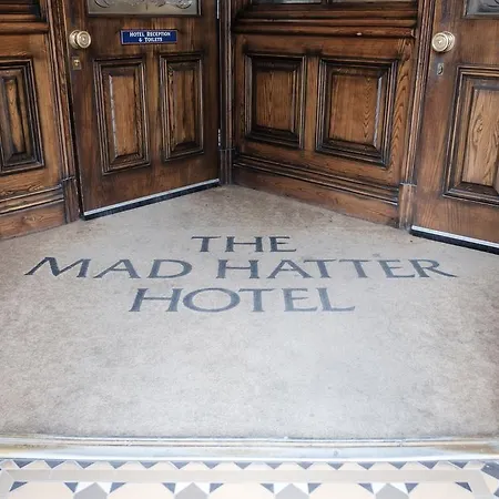 Hotel The Mad Hatter London