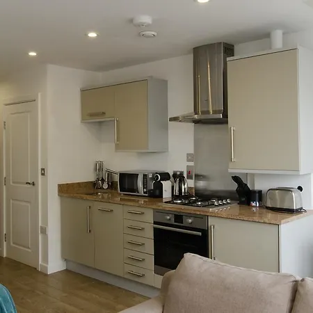 Apple Apartments Limehouse Basin *