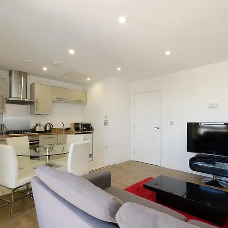Apple Apartments Limehouse Basin *
