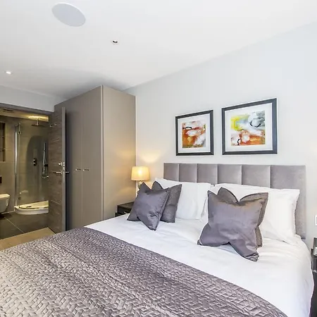 Apartment Lux St Park Free Wifi By Aparts London