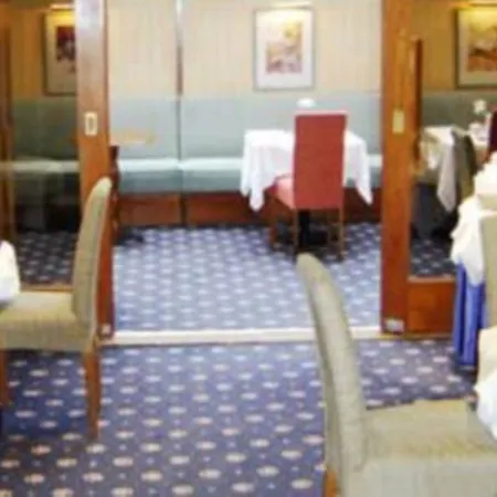 An Nur Hotel 2*