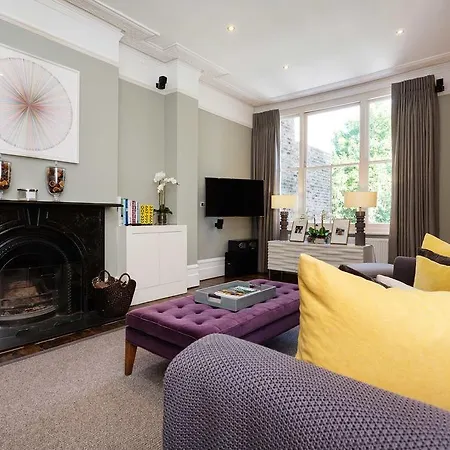 Holiday home Veeve - Clapham Oasis
