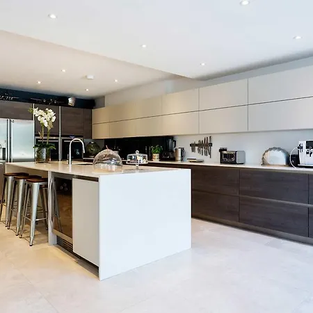 Holiday home Veeve - Clapham Oasis *
