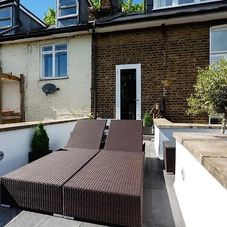 Veeve - Clapham Oasis