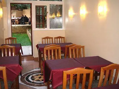 Kensington Gasthof 3*