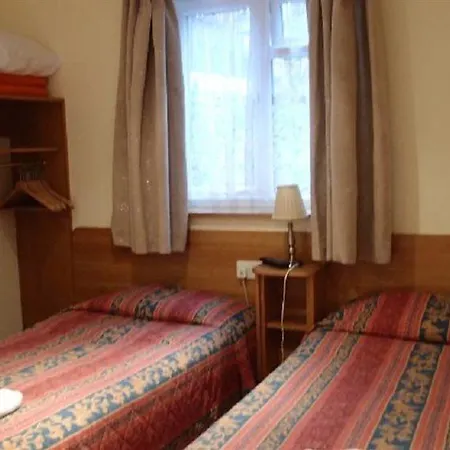 65 Hotell