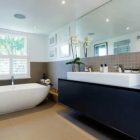 Veeve - Clapham Oasis Holiday home *