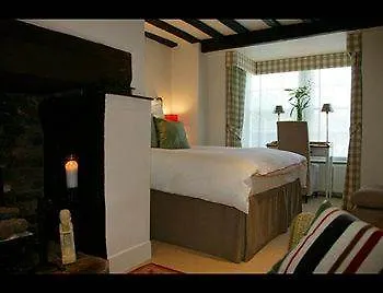 The Manor Hotel Hillingdon