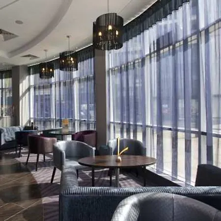 Doubletree By Hilton Chelsea Отель