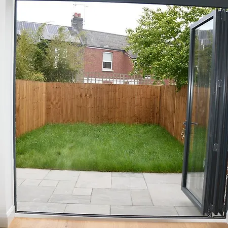 Finsbury Park Luxury *