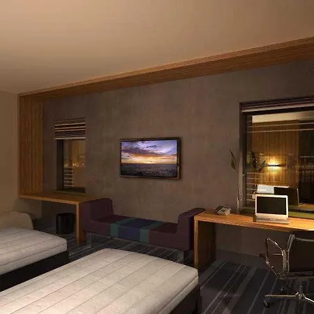 Aloft Excel Отель 4*