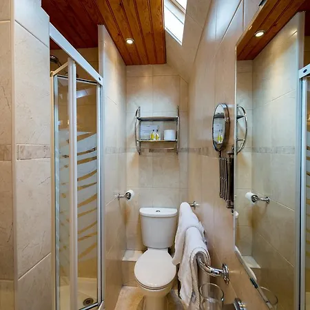 Hotel Adria London
