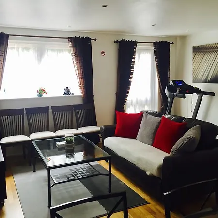 Mudchute Guest house