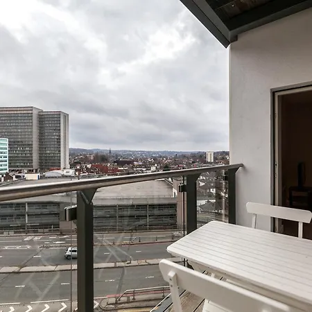 Roomspace Serviced - Vertex House *