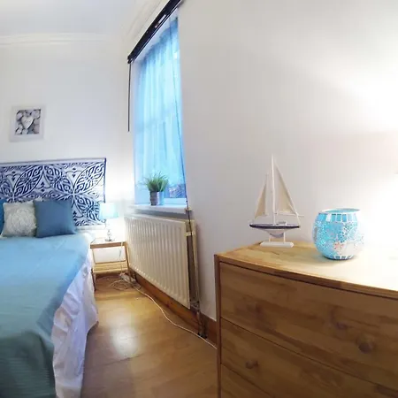 Apartment Devonshire House London