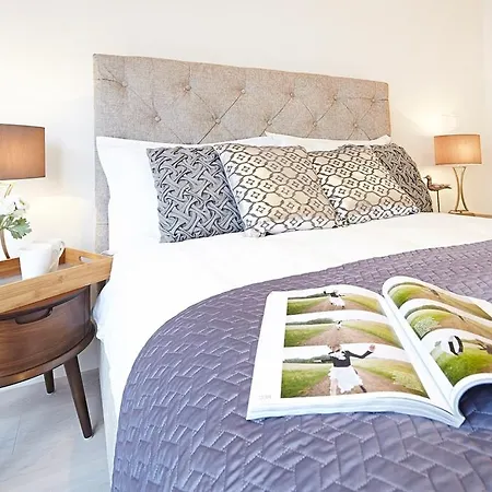 Stayo Exeter Street * London