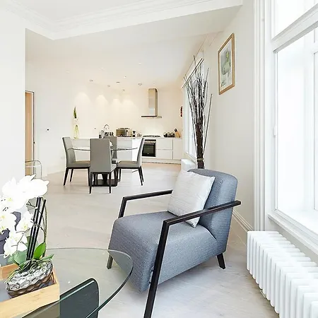 Stayo Exeter Street * London