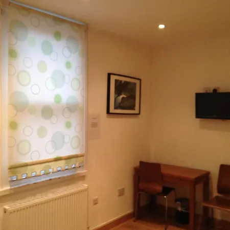 Apart Otel Nox West End Lane I