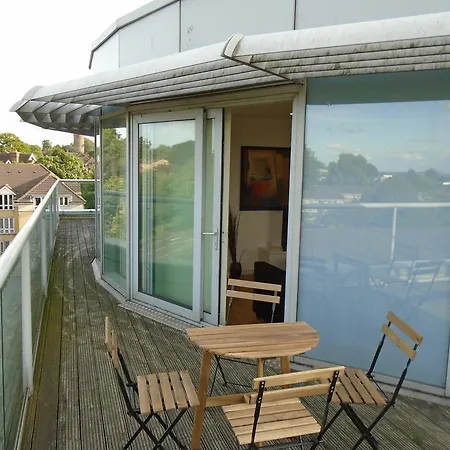 Apartment East Croydon Apartments - Just 3 Mins Walk To East Croydon Station