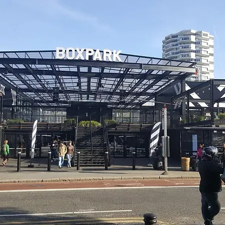 East Croydon Apartments - Just 3 Mins Walk To East Croydon Station