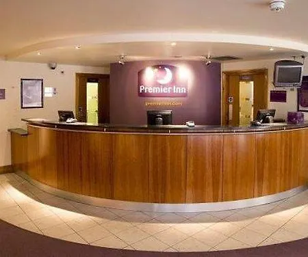 Premier Kew Bridge Hotel London