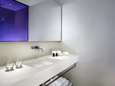 Park Plaza London, Park Royal 4* Londýn