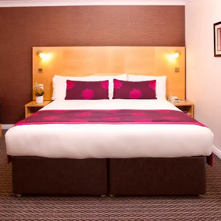 Palace 4* London