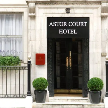 Astor Court 3*