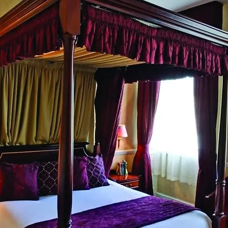 Grange Blooms Hotel 4*