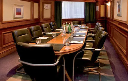 Hotel Thistle Euston 4*