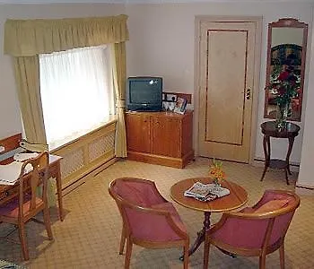 Troy 3* Londýn