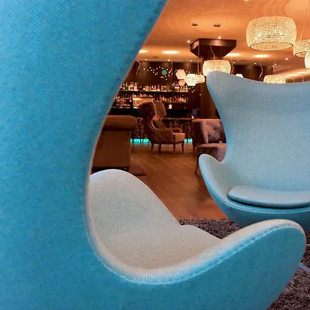 Hotel One London-tower Hill 3*