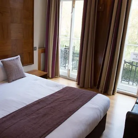 Garden View 3* Londra