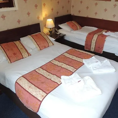 Dolphin - The 3* Londres