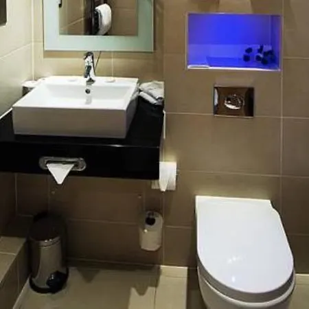 Aparthotel Nox Kensington Gardens