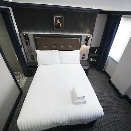 The House Of Toby Hotel