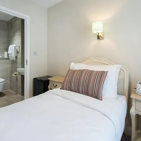 Docklands Hotel 3*