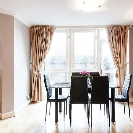 Midway House Apartment London