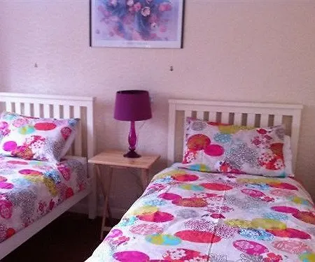 Ivy House 3*