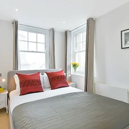 Hotel Swiss Two 4*