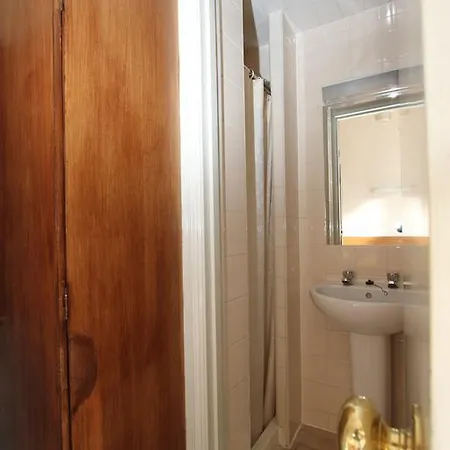 Ridgemount Hotel London