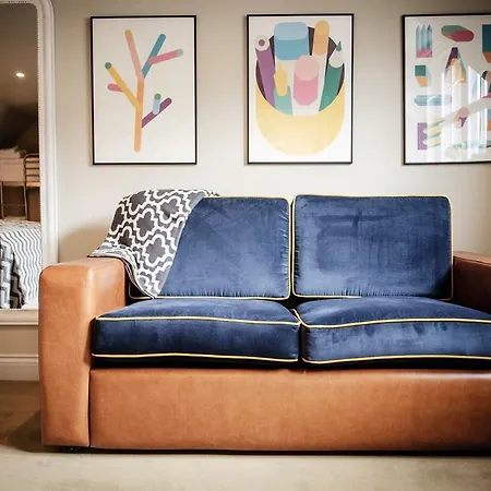The Queen's Head 3* Kingston upon Thames (Greater London)