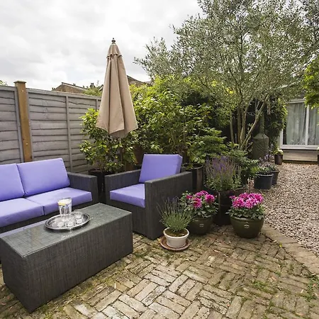 Parklands 3* London