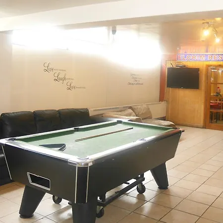 Kensal Backpackers 2 * Londen