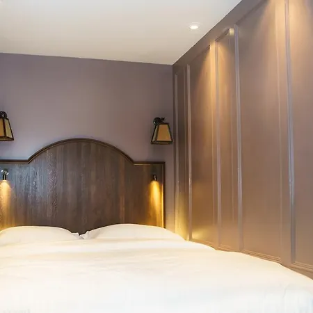 Mimi's Soho Hotel 4*
