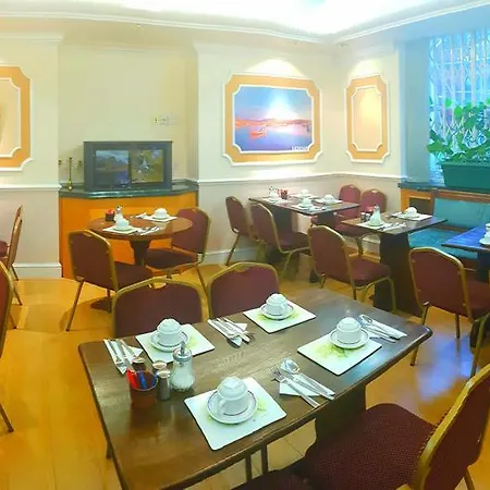 Hotel Mandalay Picton House